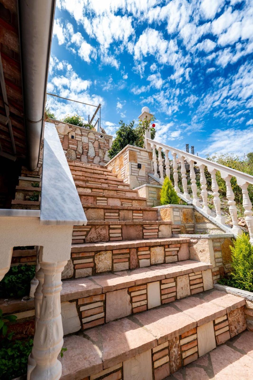 Vila Basho Sarandë 외부 사진